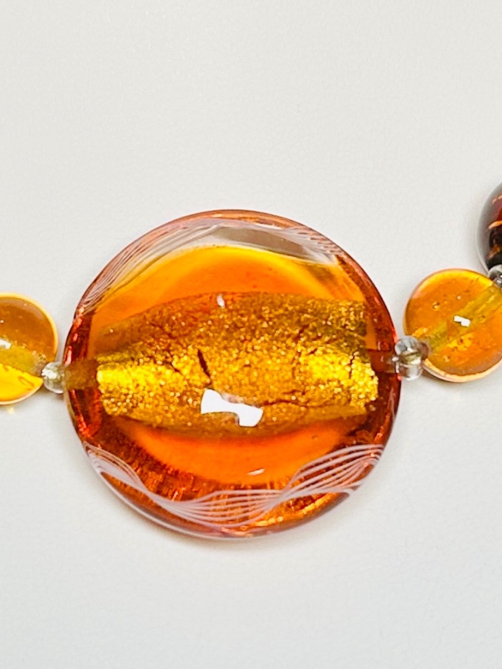 Striking Antica Murrina Venetian Murano Glass Gold Foil beaded necklace - Picture 9 of 14